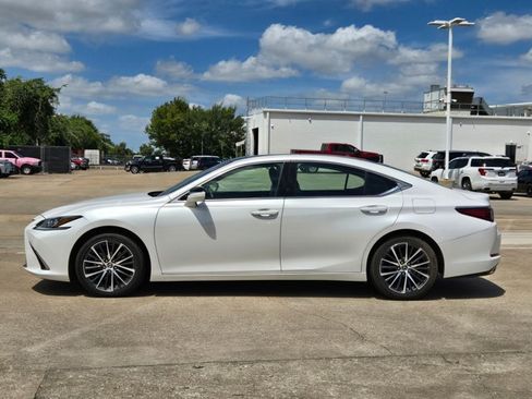 Used 2023 Lexus ES 350 w/ Premium Package FWD image 8
