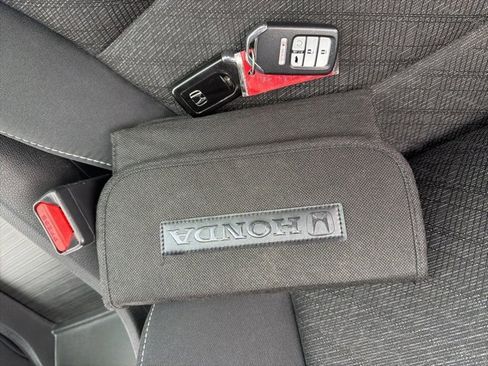 Used 2021 Honda Ridgeline Sport image 25