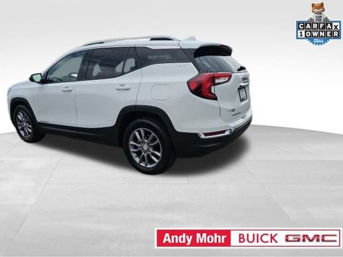 Used 2024 GMC Terrain SLT FWD image 14