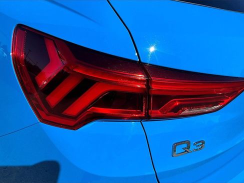 Used 2023 Audi Q3 2.0T Premium image 29