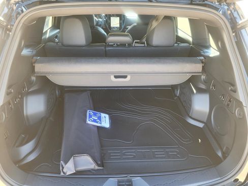 New 2025 Subaru Forester Limited w/ Popular Package image 18