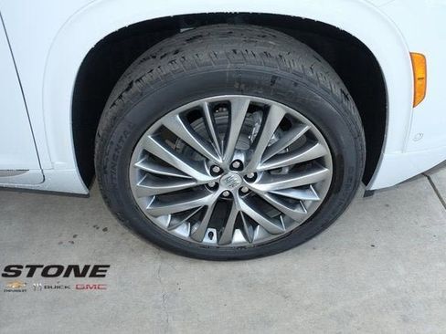 New 2026 Buick Enclave Avenir w/ Super Cruise Package image 10