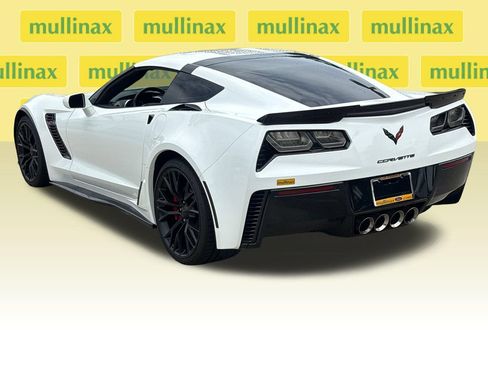 Used 2019 Chevrolet Corvette Z06 RWD image 9