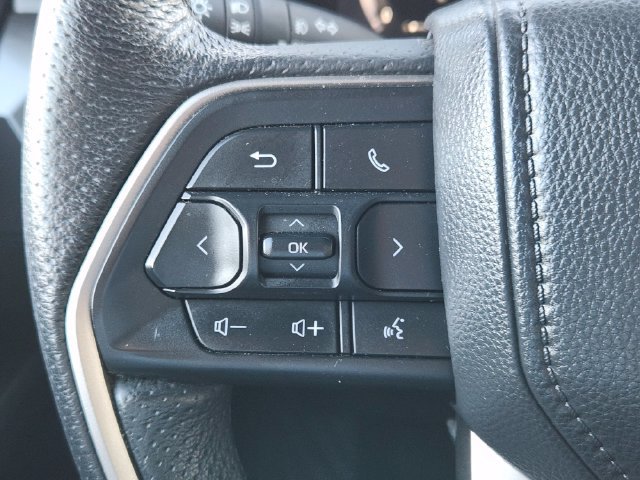 Used 2025 Toyota Tacoma TRD Sport AWD/4WD image 21
