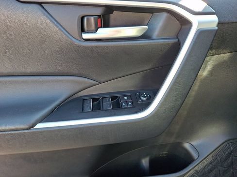 Certified 2025 Toyota RAV4 XLE AWD/4WD image 12
