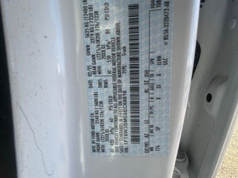 Used 2025 Ford F350 King Ranch w/ FX4 Off-Road Package image 10