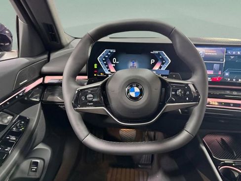 New 2026 BMW 530i xDrive w/ Premium Package AWD/4WD image 13