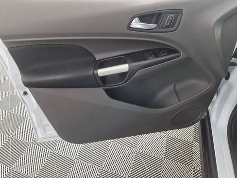 Used 2019 Ford Transit Connect XLT FWD image 11