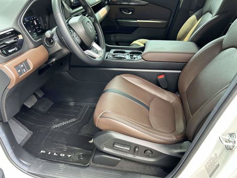 Used 2025 Honda Pilot Elite image 20