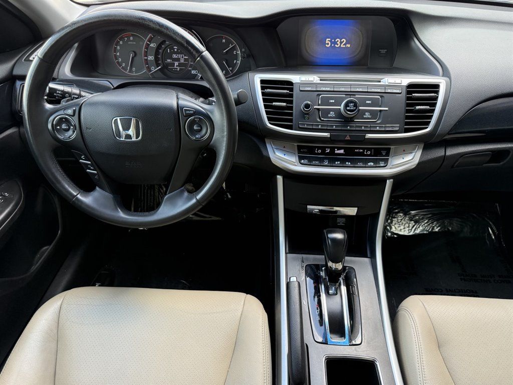 Used 2013 Honda Accord Sport image 18