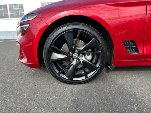 Used 2023 Genesis G70 2.0T w/ Sport Prestige Package AWD/4WD image 11