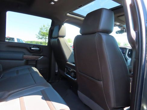 Used 2021 GMC Sierra 3500 Denali w/ Denali Ultimate Package AWD/4WD image 51