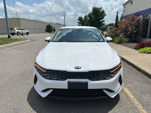Used 2021 Kia K5 LX FWD image 9