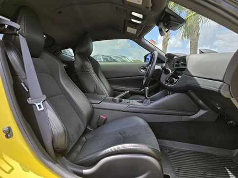 Used 2024 Nissan Z Performance w/ Floor Mat Package RWD image 15
