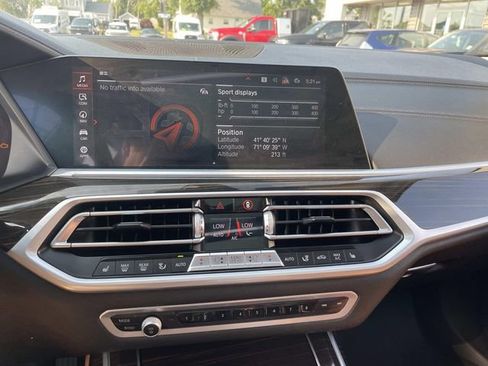 Used 2021 BMW X7 xDrive40i w/ Parking Assistance Package AWD/4WD image 28