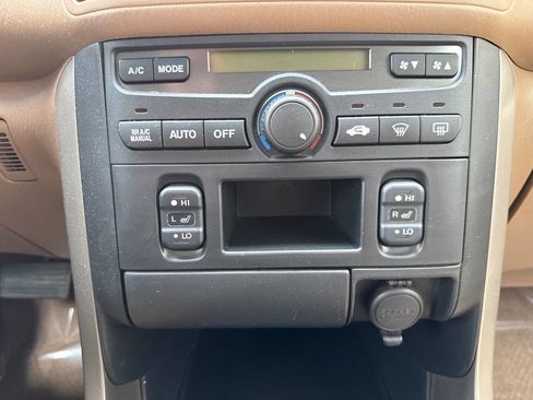 Used 2004 Honda Pilot EX image 25