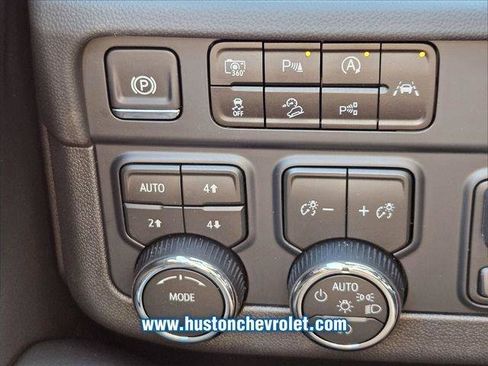 New 2026 Chevrolet Suburban RST w/ Comfort Package image 42