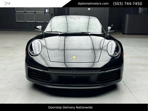 Used 2024 Porsche 911 Carrera S w/ Sport Package image 11
