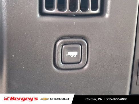 New 2025 Chevrolet Express 2500 Work Van w/ Driver Convenience Package image 16