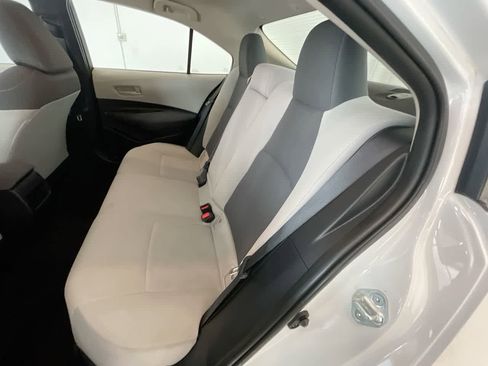 Used 2022 Toyota Corolla LE image 22