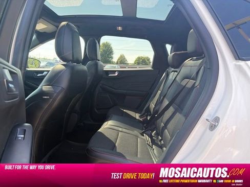 Used 2024 Ford Escape ST-Line w/ Tech Pack #1 AWD/4WD image 6