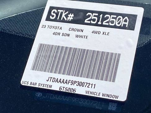 Certified 2023 Toyota Crown AWD/4WD image 37
