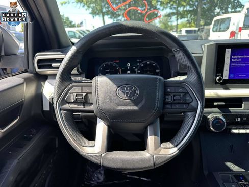 Used 2024 Toyota Tacoma TRD Off-Road AWD/4WD image 13