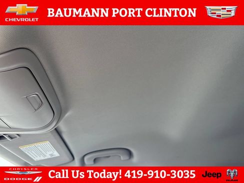 Used 2020 Chevrolet Equinox LT FWD image 20