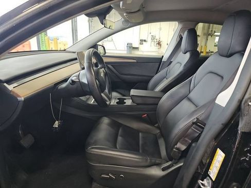 Used 2023 Tesla Model Y Long Range AWD/4WD image 5