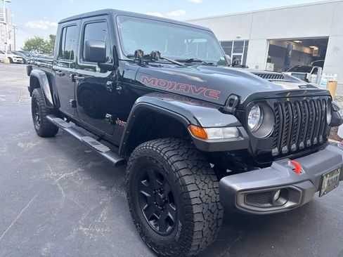 Used 2023 Jeep Gladiator Mojave w/ Trailer Tow Package AWD/4WD image 2