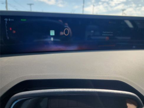 New 2026 Lincoln Nautilus Premier image 30