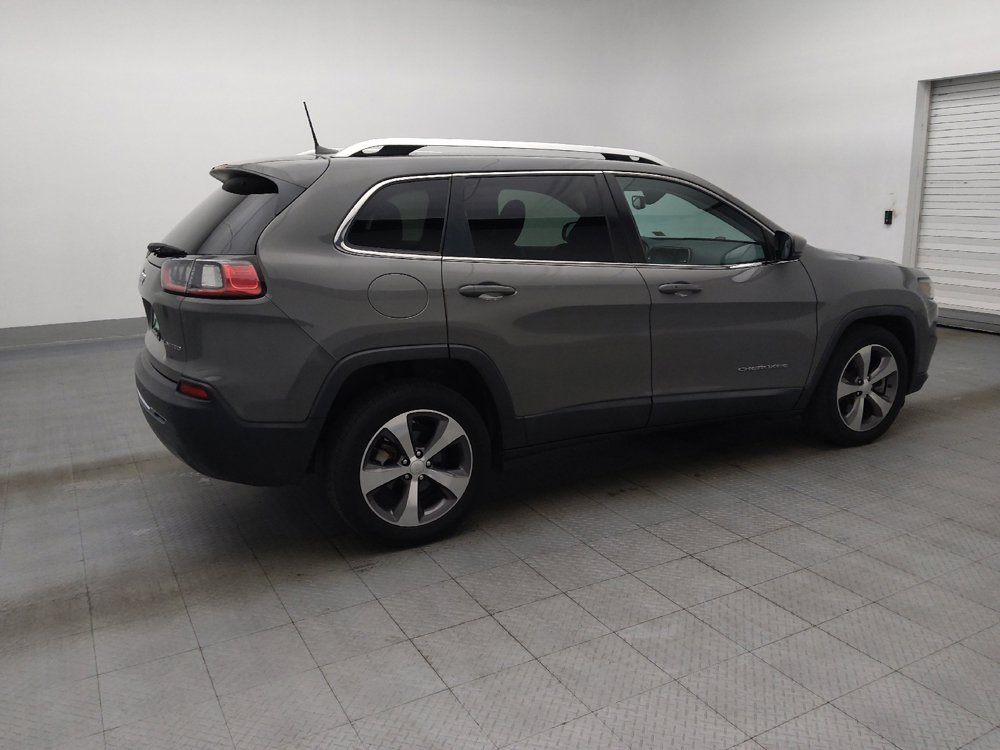 Used 2019 Jeep Cherokee Limited FWD image 10