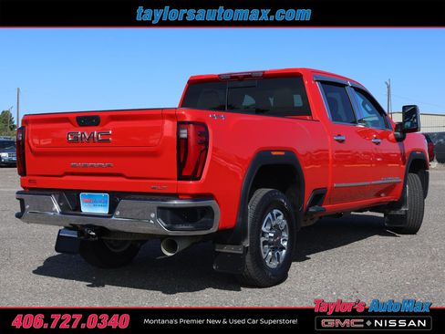 Used 2024 GMC Sierra 2500 SLT w/ SLT Convenience Package image 4
