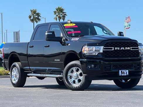 Used 2024 RAM 2500 Big Horn w/ Sport Appearance Package image 2