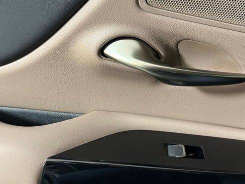 New 2025 Lexus ES 350 w/ Premium Package image 24