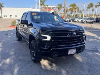 Used 2022 Chevrolet Silverado 1500 LT Trail Boss w/ LT Trail Boss Premium Package AWD/4WD video 2