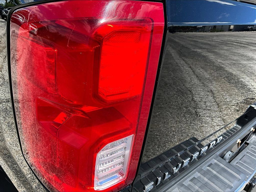 Used 2018 Chevrolet Silverado 1500 LTZ w/ LTZ Plus Package AWD/4WD image 25
