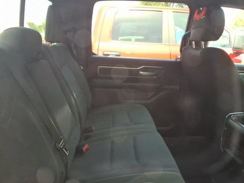 Used 2022 RAM 1500 Big Horn AWD/4WD image 9