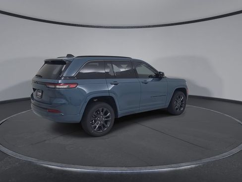 New 2026 Jeep Grand Cherokee Limited AWD/4WD image 15