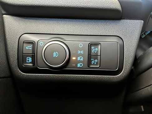 Used 2025 Ford Escape Platinum image 24