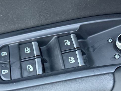 Used 2023 Audi Q5 2.0T Premium Plus image 13