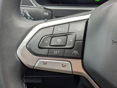 Used 2023 Volkswagen Tiguan SE R-Line AWD/4WD image 21