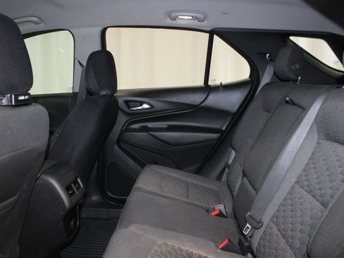Used 2018 Chevrolet Equinox LT FWD image 20