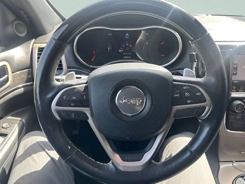 Used 2015 Jeep Grand Cherokee Overland AWD/4WD image 18
