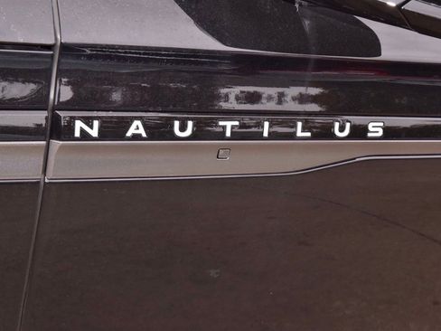 New 2026 Lincoln Nautilus Reserve w/ Jet Appearance Package image 43
