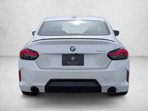 Used 2025 BMW 230i Coupe w/ M Sport Package image 7