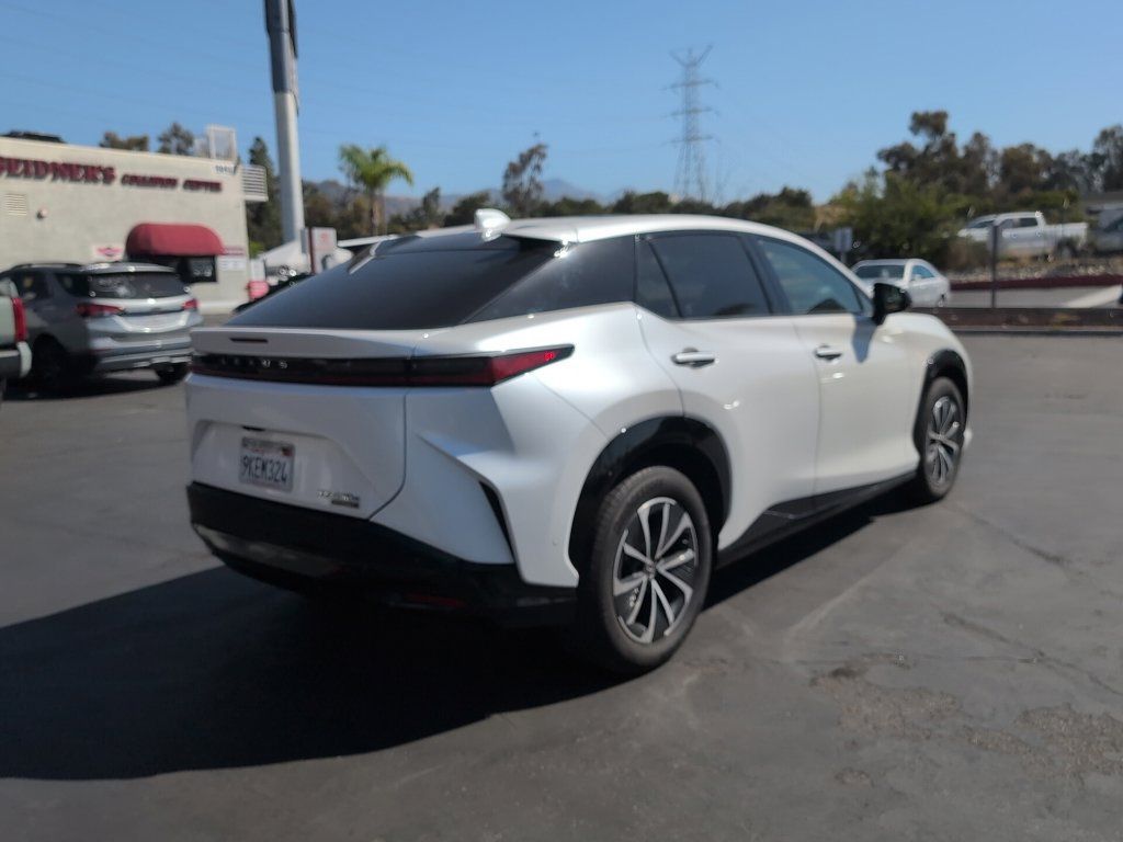 Used 2023 Lexus RZ 450e Premium w/ Technology Package AWD/4WD image 7
