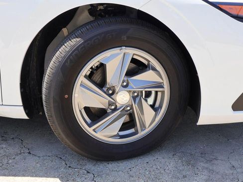 New 2026 Hyundai Elantra SE w/ Cargo Package FWD image 30