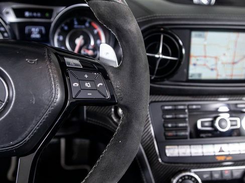 Used 2015 Mercedes-Benz SL 63 AMG w/ Driver Assistance Package image 32