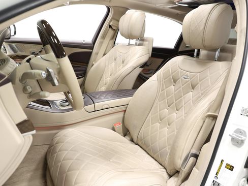 Used 2016 Mercedes-Benz Maybach S 600 image 18
